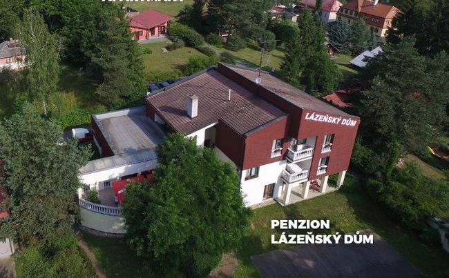 Hotel Penzion Lázeňský dům Buchlovice Exteriér fotografie